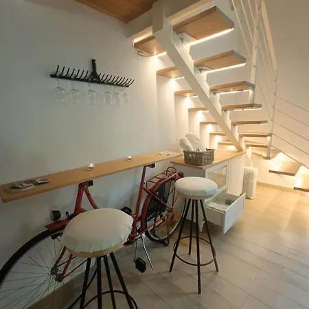 Trastevere In Loft Διαμέρισμα *