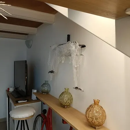 Trastevere In Loft Apartment Rome